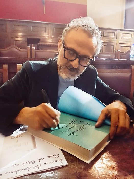Massimo Bottura incanta Napoli 