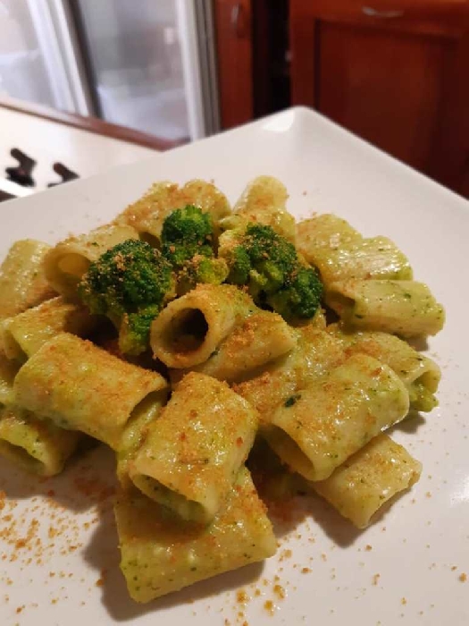 -Pasta con broccoli e bottarga di muggine