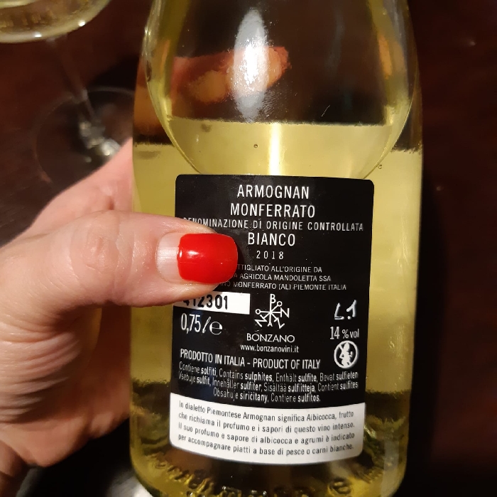Armognan...uno  Chardonnay e Sauvignon del Monferrato