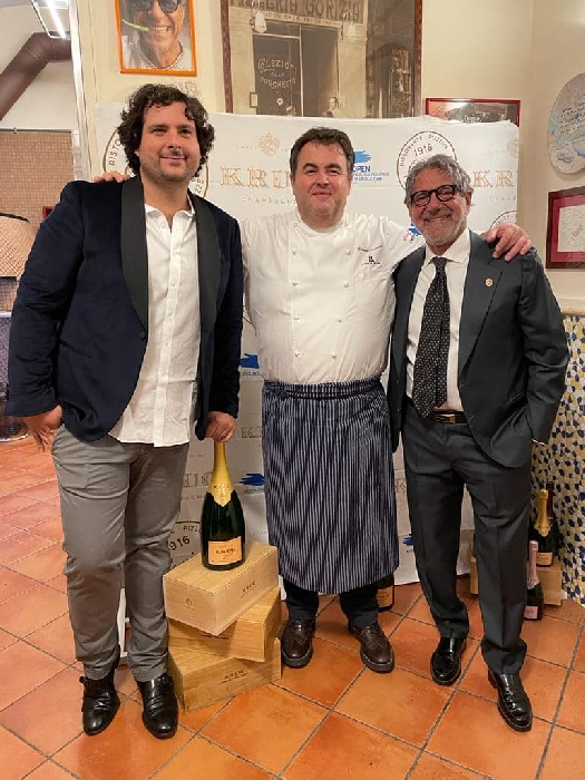 I Grasso della Pizzeria Gorizia con lo chef Gennaro Esposito