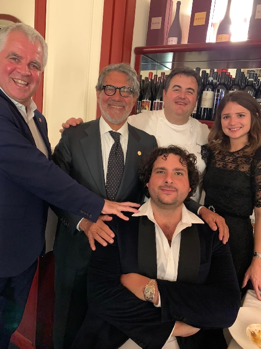 La famiglia Grasso con Olivier Krug e Gennaro Esposito