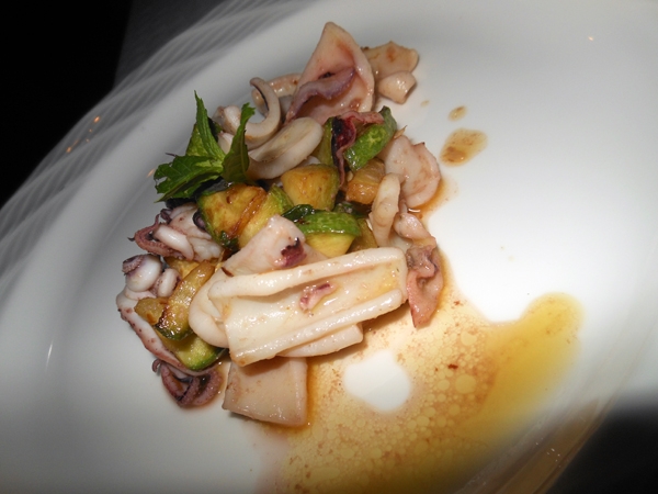 ME Restaurant di Pizzo Calabro (VV): Calamaretti con zucchine e menta preparato dallo Chef Giuseppe Romano 