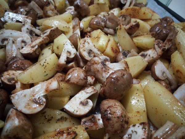 Funghi crema con patate al forno 