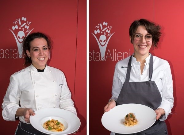 Primo Piatto dei Campi 2018 - Le due vincitrici, da sinistra: Fabiana Scarica e Alba Esteve Ruiz - Credits Alessandra Farinelli per Pastificio dei Campi
