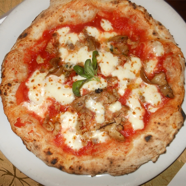 05/06 - Il Boccon Divino - Dragoni (CE) - Quarta Tappa di Pizzarelle a Go Go - la quarta pizzarella : Boscaiola (San Marzano 