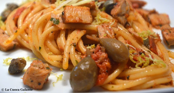Ricetta inserita su spaghettitaliani.com da Simonetta Savino - La cuoca ... gal: Vermicelli con ventresca di tonno, cipollotti novelli e capperi