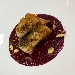 -Baccal� scottato con coulis alla rapa rossa e croccante al pistacchio - -