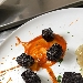 -Bocconi di spada al papavero con coulis di pomodoro e cipolle in agrodolce - -