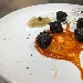 -Bocconi di spada al papavero con coulis di pomodoro e cipolle in agrodolce - -
