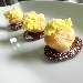 -Bonbon di mimosa con biscuit al grand-marnier - -