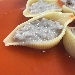 -Conchiglioni in rosso con rag� bianco e duxelles di funghi del campidano - -