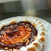 -Crostata al cioccolato e vaniglia con meringa dorata - -