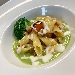 -Mezzepenne ai peperoni e guanciale, servite con salsa al pecorino sardo e coulis di broccolo - -