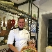 A Milano due grandi firme della pasticceria e della pizza per la cattedrale del gusto

  - A cento metri dal duomo gli chef Salvatore Varriale e Giuseppe Vesi pronti all'apertura a fine giugno di un locale con un mulino per produrre farina da grani antichi e una 