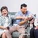 Dalla parte degli animali, sovverti la tradizione, campagna per salvare gli agnelli a Pasqua - La campagna fotografica di sensibilizzazione di Faber Italia ritrae una famiglia al divano con un agnello trattato come animale domestico
