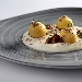 Gnocchi di ricotta con anatra e polvere di semi - -