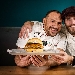 Il pizzaiolo Gaetano Genovesi crea il panino Momm� per Cipajo - Il noto pizzaiolo e il pub di Fuorigrotta si uniscono grazie ad una idea di Stefano Siviero: dal web per creare sinergie vincenti tra realt� del territorio