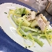 Insalata di merluzzo con patate servito con semi di papavero - -