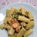 Rigatoni zucchine e gamberi - -