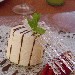 -Semifreddo al latte di mandorla, salsa al cioccolato e fragole - -