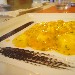 Alla Ricerca del Buono - Il Poeta Vesuviano - Torre del Greco (Napoli) - Ravioli ripieni di ricotta con salsa di zucca e scampi ed emulsione di nero di seppia