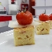 Timballino di pasta con taccola di formaggio e pomodorino confit - -