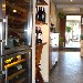 Interno del ristorante visto dal bar - -