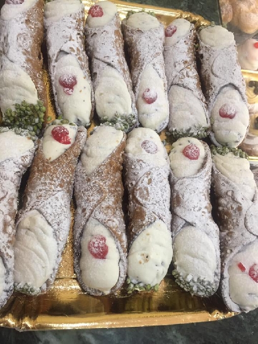 Cannoli