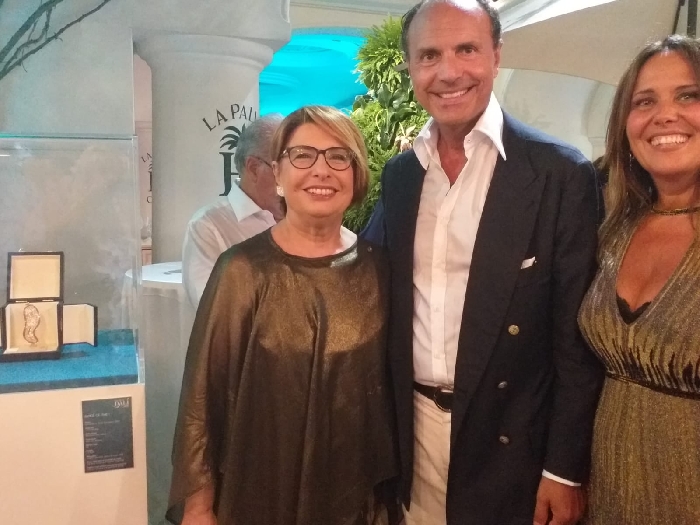 Console Famiglietti con coniuge e presidente Poste Farina per Dali  Capri Night