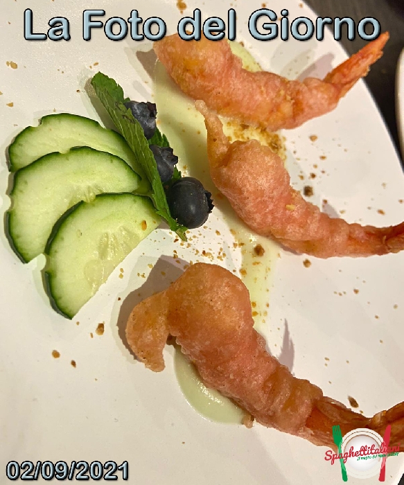 La Foto del Giorno del 2 Settembre 2021 - Gamberi in tempura con maionese di cetrioli