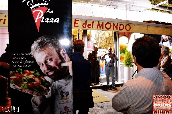 -Festa per il 1° anno di Sua Maestà la Pizza di Vincenzo Varlese