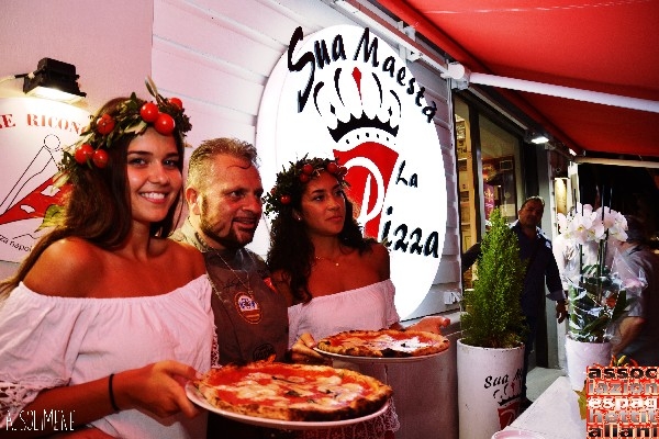 -Festa per il 1° anno di Sua Maestà la Pizza di Vincenzo Varlese