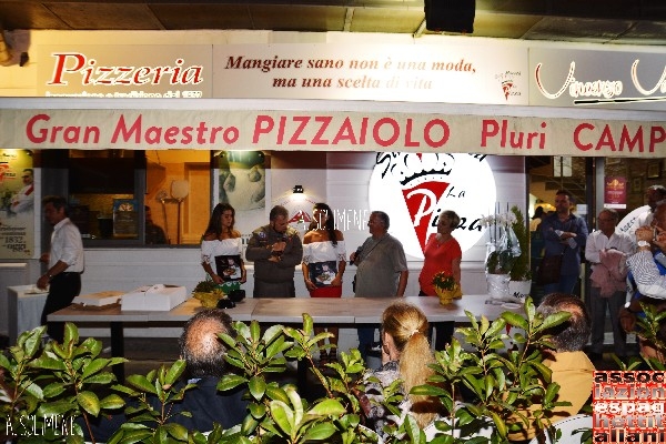 -Festa per il 1° anno di Sua Maestà la Pizza di Vincenzo Varlese