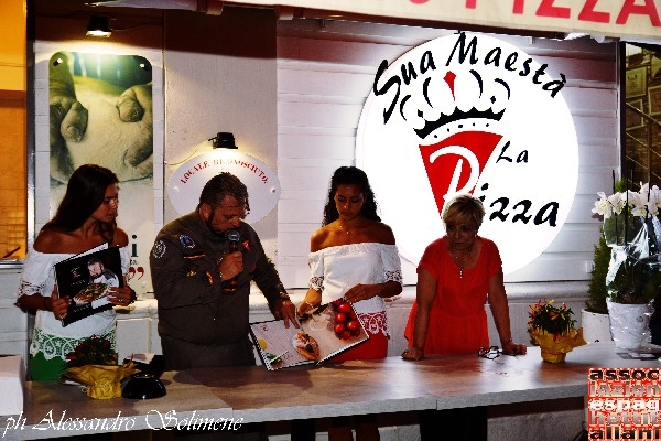 -Festa per il 1° anno di Sua Maestà la Pizza di Vincenzo Varlese