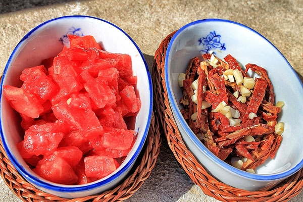 Ciriole con branzino, pomodori secchi e zucchine - Ingredienti