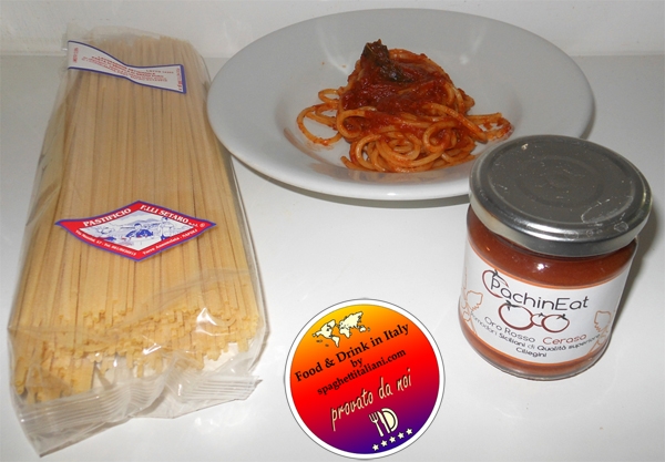 Spaghetti prodotti dal Pastificio dei F.lli Setaro di Torre Annunziata (NA) conditi con Passata di Pomodoro Ciliegino di Pachino prodotto da PachinEat di Pachino (SR)
