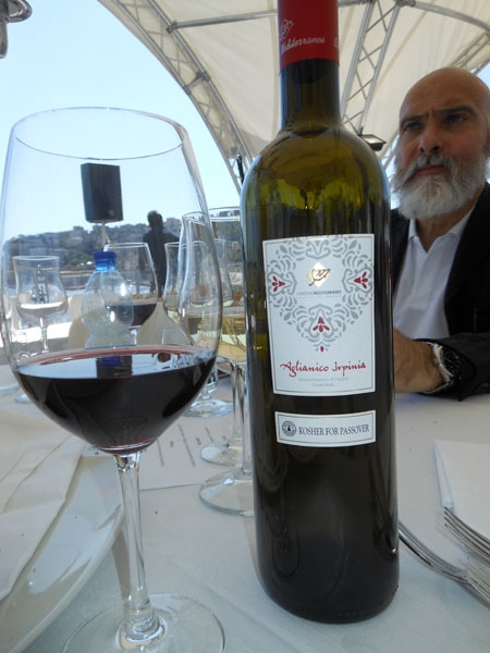 Bufala Fest 2016 - domenica 5 giugno - Pranzo stellato preparato dallo Chef Lino Scarallo di Palazzo Petrucci - il vino per le altre due portate