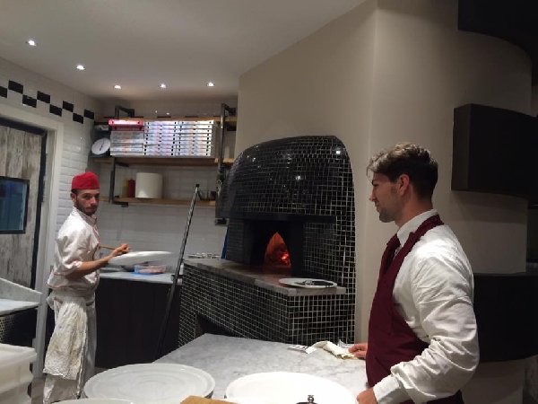 Pizzaioli Pizzeria Leone