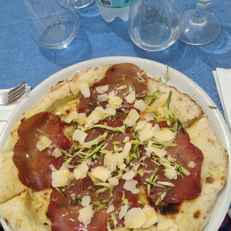 Pizza fresca fresca - Nettuno lounge beach - Torre Annunziata (NA)