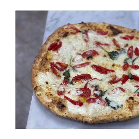 Pizzeria Zamparelli - Margherita con pomodoro a filetto