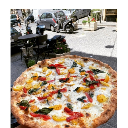 Pizzeria Zamparelli - Margherita con pomodorini rossi e gialli a filetto