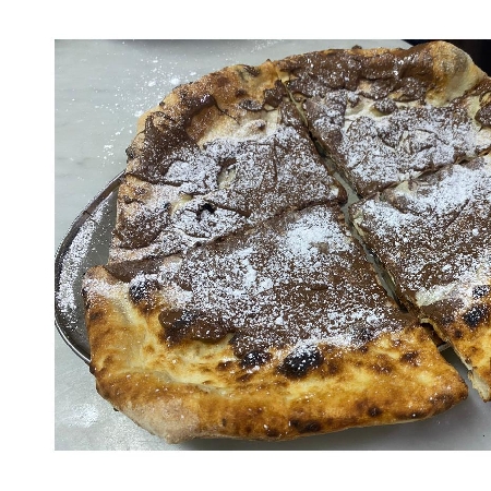 Pizzeria Zamparelli - Pizza con nutella