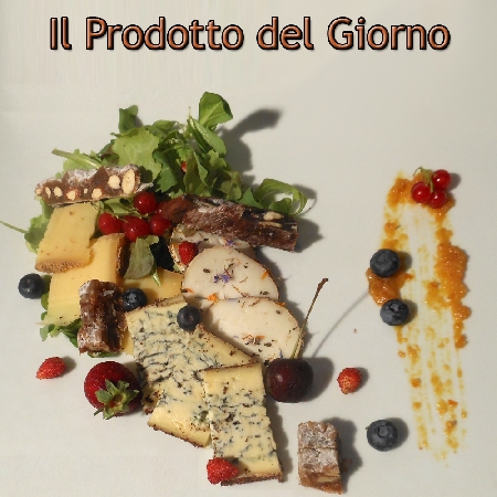 Tagliata di formaggi, confetture e panforti, fotografia di Luigi Farina
